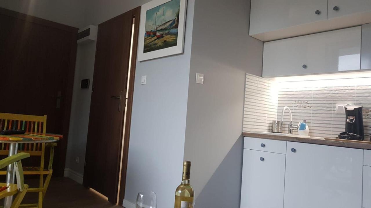 נישורזה Uroczy Apartament Happy 01 Z Widokowym Tarasen Na Dachu - Tuz Przy Plazy !!! מראה חיצוני תמונה